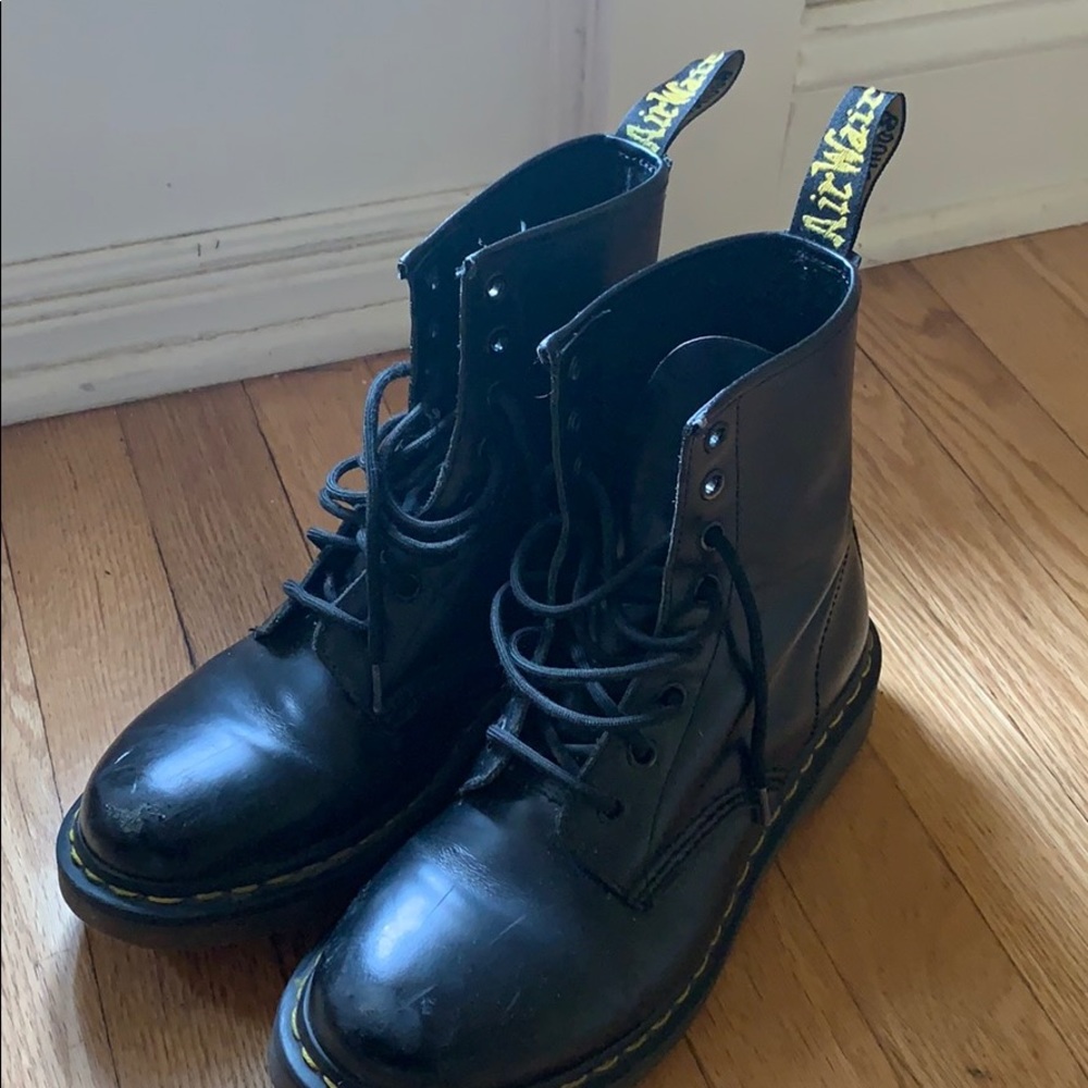 Black Dr. Martins AirWear